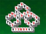 玩 Pyramid mahjong solitaire