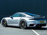 玩 Uk porsche 911 turbo s slide now